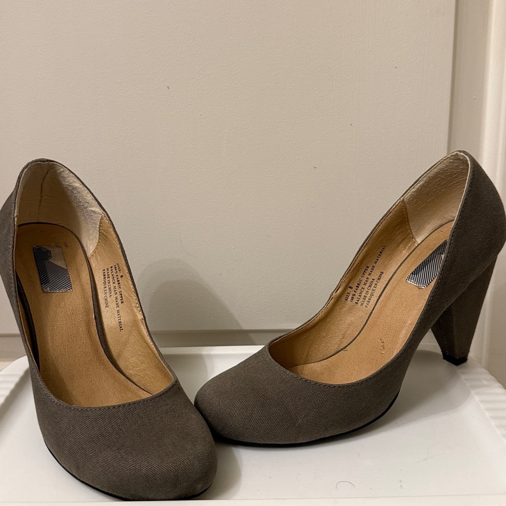 Urban Outfitters Khaki Canvas Heels